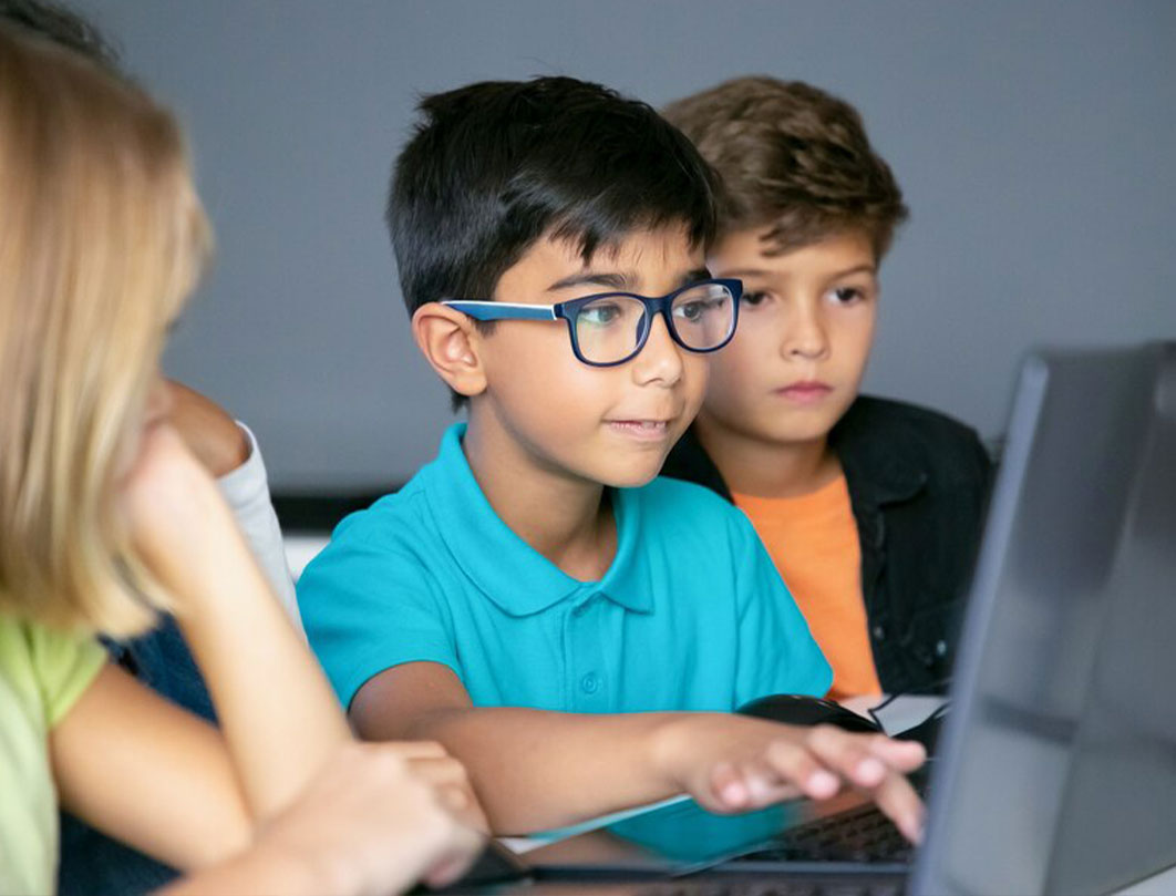 Student working with Sageo